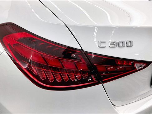 Used 2023 Mercedes-Benz C 300 Sedan image 27