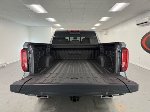 New 2026 GMC Sierra 1500 AT4 w/ AT4 Premium Package image 9