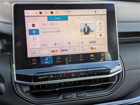 New 2026 Jeep Compass Limited image 23