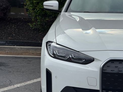 Used 2023 BMW i4 eDrive35 w/ Premium Package RWD image 4