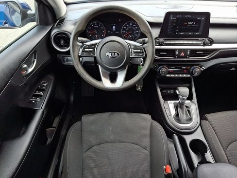 Used 2019 Kia Forte LXS FWD image 11