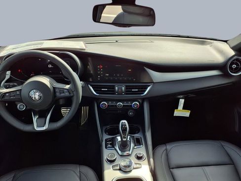 New 2025 Alfa Romeo Giulia image 10
