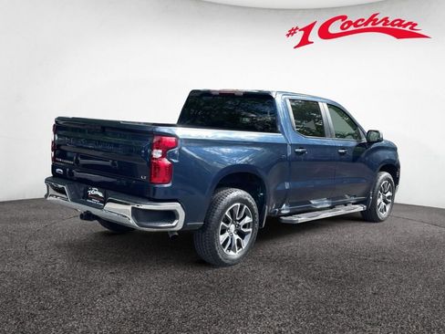 Used 2022 Chevrolet Silverado 1500 LT AWD/4WD image 7