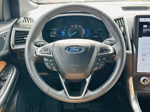 Used 2024 Ford Edge Titanium w/ Titanium Elite Package AWD/4WD image 21