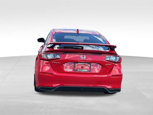 Used 2022 Honda Civic Sport image 6