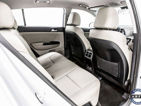 Used 2020 Kia Sportage EX image 33