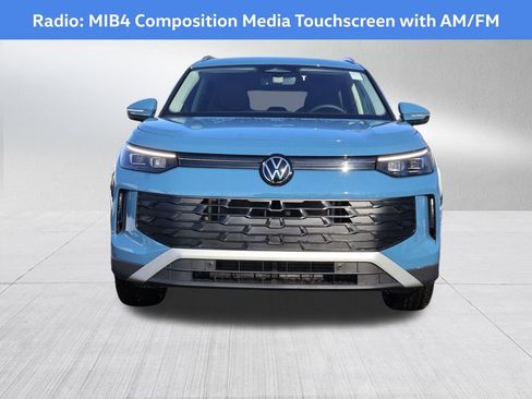 New 2026 Volkswagen Tiguan SE image 3