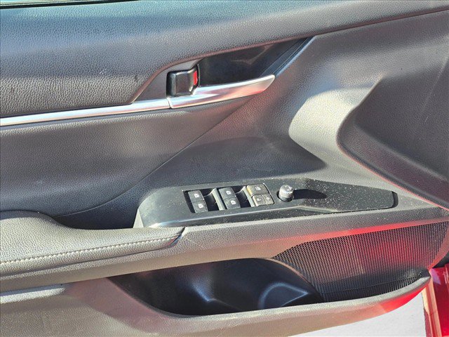 Used 2010 Toyota Camry XLE FWD image 22
