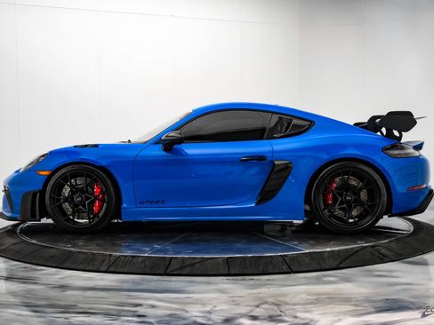 Used 2024 Porsche 718 Cayman GT4 RS image 5