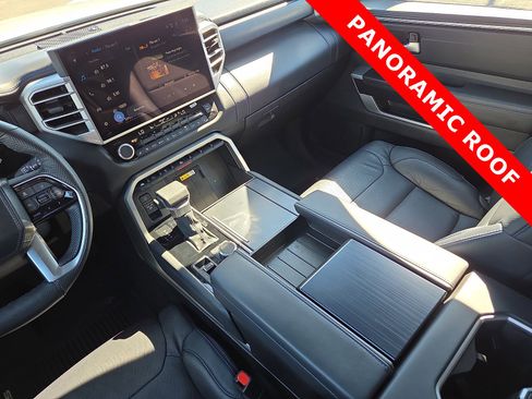 Used 2024 Toyota Sequoia Platinum image 14