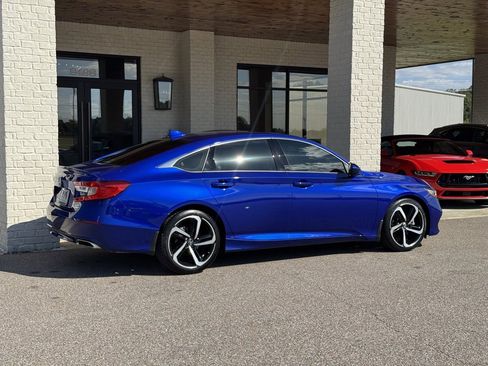 Used 2020 Honda Accord Sport image 12