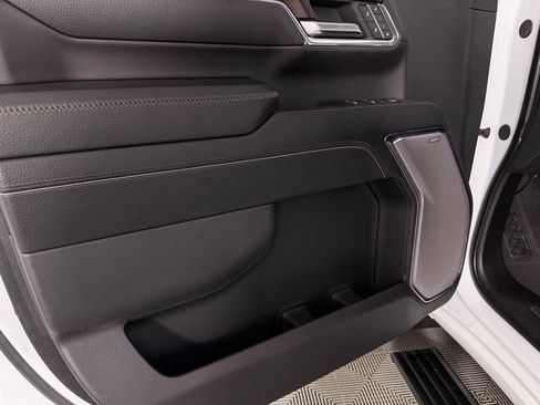 Used 2024 GMC Sierra 3500 Denali w/ Denali Reserve Package image 26