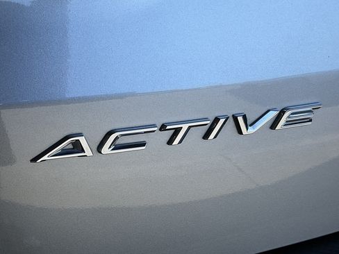 Used 2024 Ford Escape Active AWD/4WD image 8