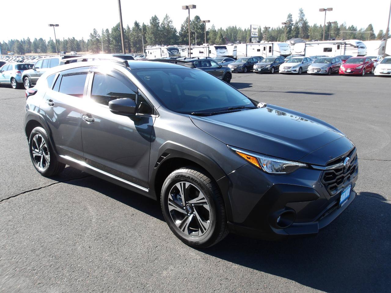 Used 2024 Subaru Crosstrek 2.0i Premium w/ Crosstrek Mirror Package AWD/4WD image 7