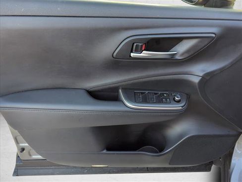 Used 2023 Toyota Crown XLE image 10