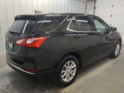 Used 2018 Chevrolet Equinox LT FWD image 10