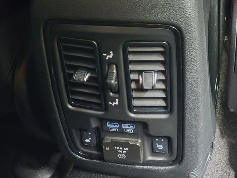 Used 2022 Dodge Durango GT AWD/4WD image 24