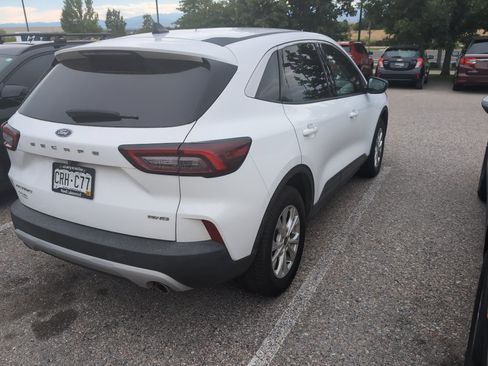 Used 2023 Ford Escape Active AWD/4WD image 3
