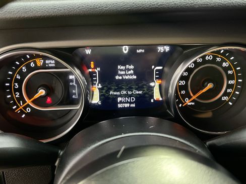 Used 2019 Jeep Wrangler Unlimited Sport S image 21