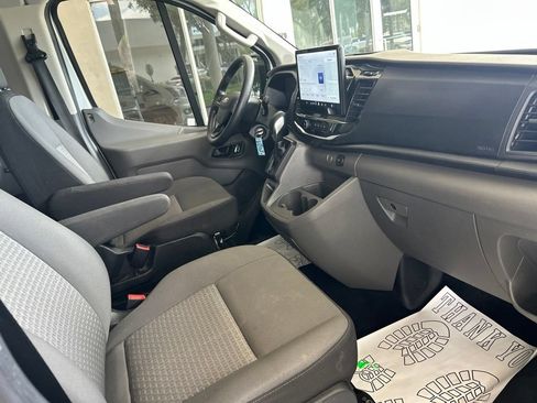 Used 2024 Ford Transit 350 XLT RWD image 24