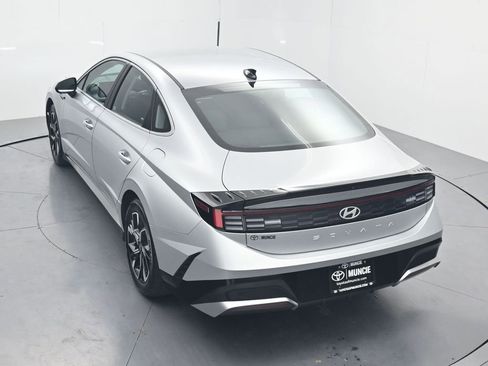Used 2025 Hyundai Sonata SEL FWD image 52