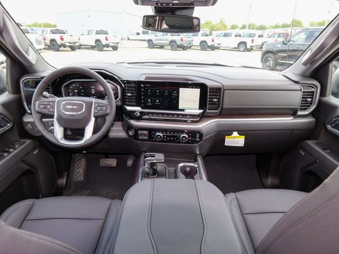 New 2026 GMC Sierra 1500 SLT AWD/4WD image 12
