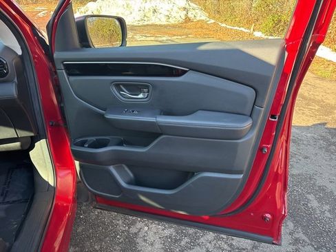 Used 2023 Honda Pilot EX-L image 8