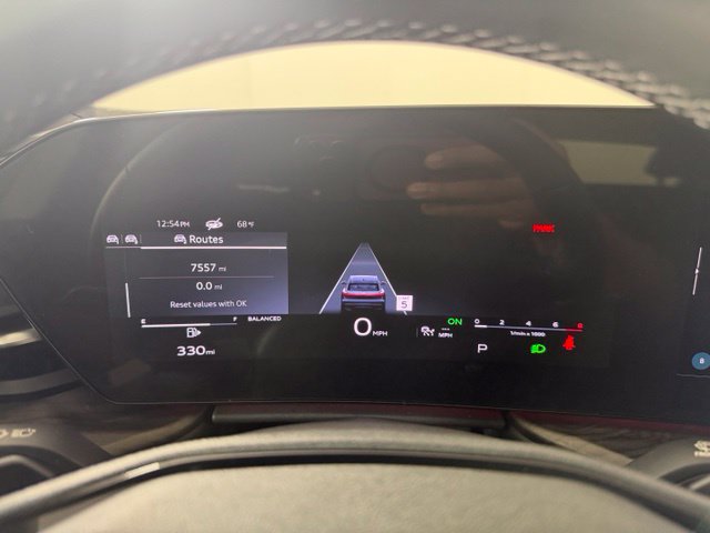 Certified 2025 Audi Q5 Premium w/ Convenience Package AWD/4WD image 14
