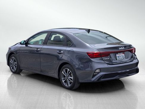 Certified 2024 Kia Forte LXS w/ LXS Technology Package FWD image 7