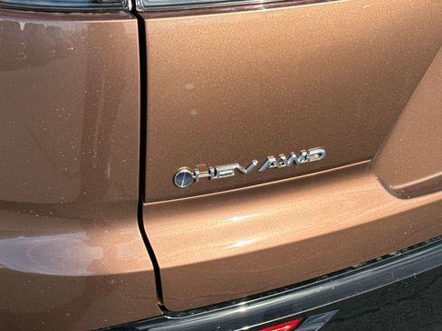 New 2026 Toyota Crown Signia image 20