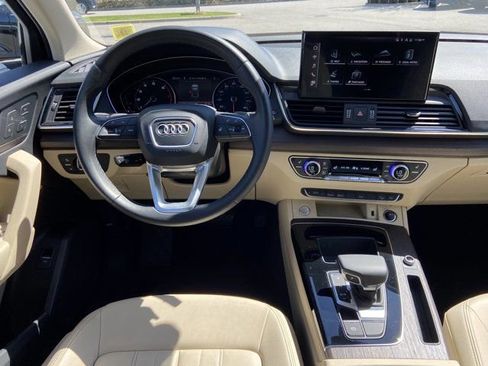 Used 2023 Audi Q5 2.0T Premium w/ Convenience Package AWD/4WD image 14