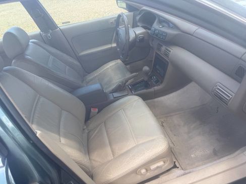 Used 1998 MAZDA Millenia FWD image 8