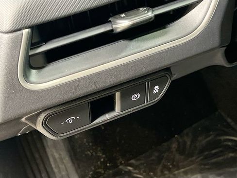 New 2025 Kia K4 LX image 10