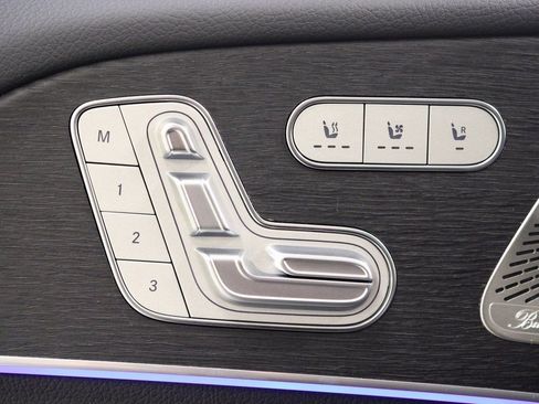 New 2026 Mercedes-Benz GLS 450 4MATIC image 17