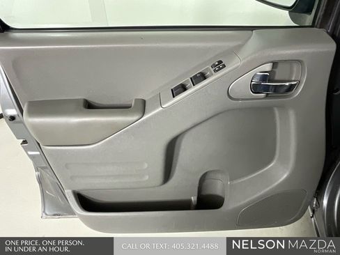 Used 2016 Nissan Frontier SV w/ SV Value Truck Package image 16