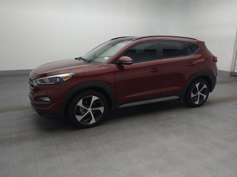 Used 2018 Hyundai Tucson Value w/ Cargo Package FWD image 2
