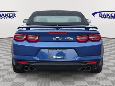 Used 2024 Chevrolet Camaro LT w/ Technology Package RWD image 4