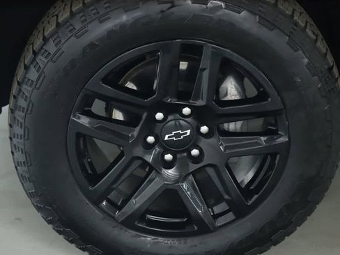 Used 2024 Chevrolet Silverado 1500 RST image 36