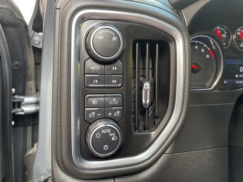 Used 2019 Chevrolet Silverado 1500 LT Trail Boss image 21