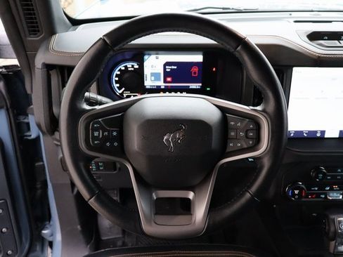 Used 2024 Ford Bronco Badlands w/ Sasquatch Package image 27