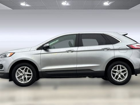 Used 2024 Ford Edge SEL image 6