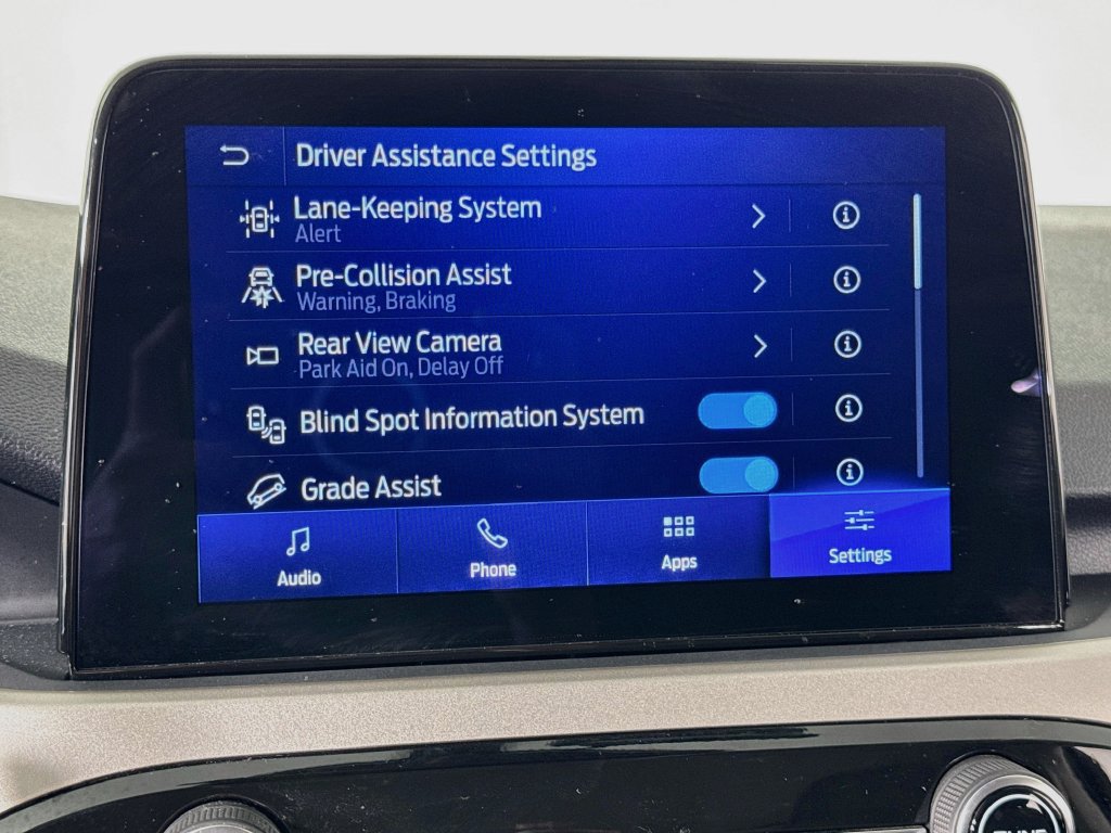 Used 2022 Ford Escape SE w/ Cold Weather Package FWD image 34