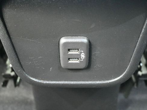 Used 2022 Chevrolet Equinox RS image 23