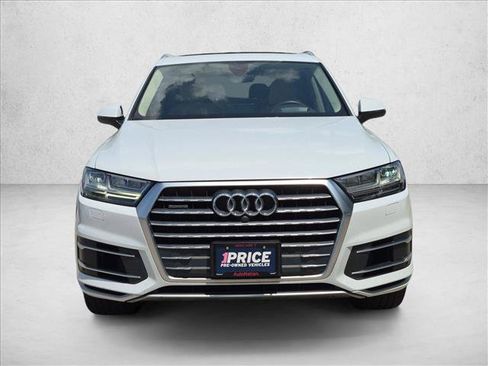 Used 2018 Audi Q7 3.0T Prestige w/ Prestige Package AWD/4WD image 2