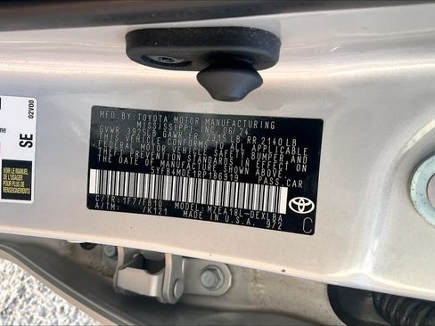 Used 2024 Toyota Corolla LE FWD image 33