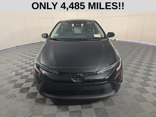 Used 2026 Toyota Corolla LE FWD image 2