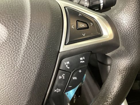 Used 2014 Ford Fusion SE FWD image 21
