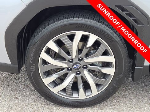 Used 2025 Subaru Forester Touring AWD/4WD image 7