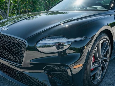 Used 2025 Bentley Continental GT Speed image 92