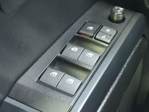 Used 2021 Toyota Tacoma SR image 21